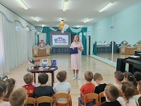 Беседа «Три цвета Родины»